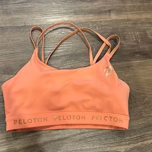 NWOT Peloton sequins cross back sports bra